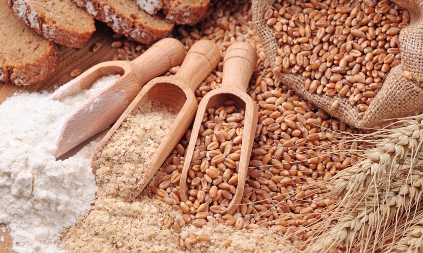 Diversi tipi di carboidrati, i cereali integrali