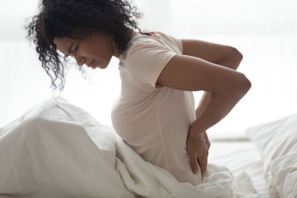 Mal di schiena: le cause e come prevenirlo naturalmente